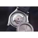 Часы Breitling Avenger II GMT 270210