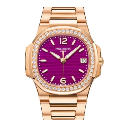 Часы Patek Philippe Nautilus Ladies Rose Gold 32mm 7010/1R-013 40710